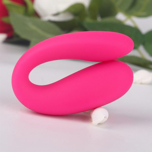 Vibrator pentru femei tip U